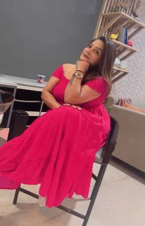 female escorts in Civil Lines